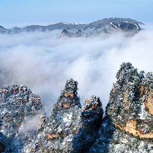 喜樂(lè)D線:(超級(jí)張家界)天門山、天門洞、張家界、天子山二晚三日游