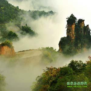 【喜樂(lè)拼團(tuán)線路】張家界、寶峰湖、天門山、天子山、猛洞河漂流三晚四日游